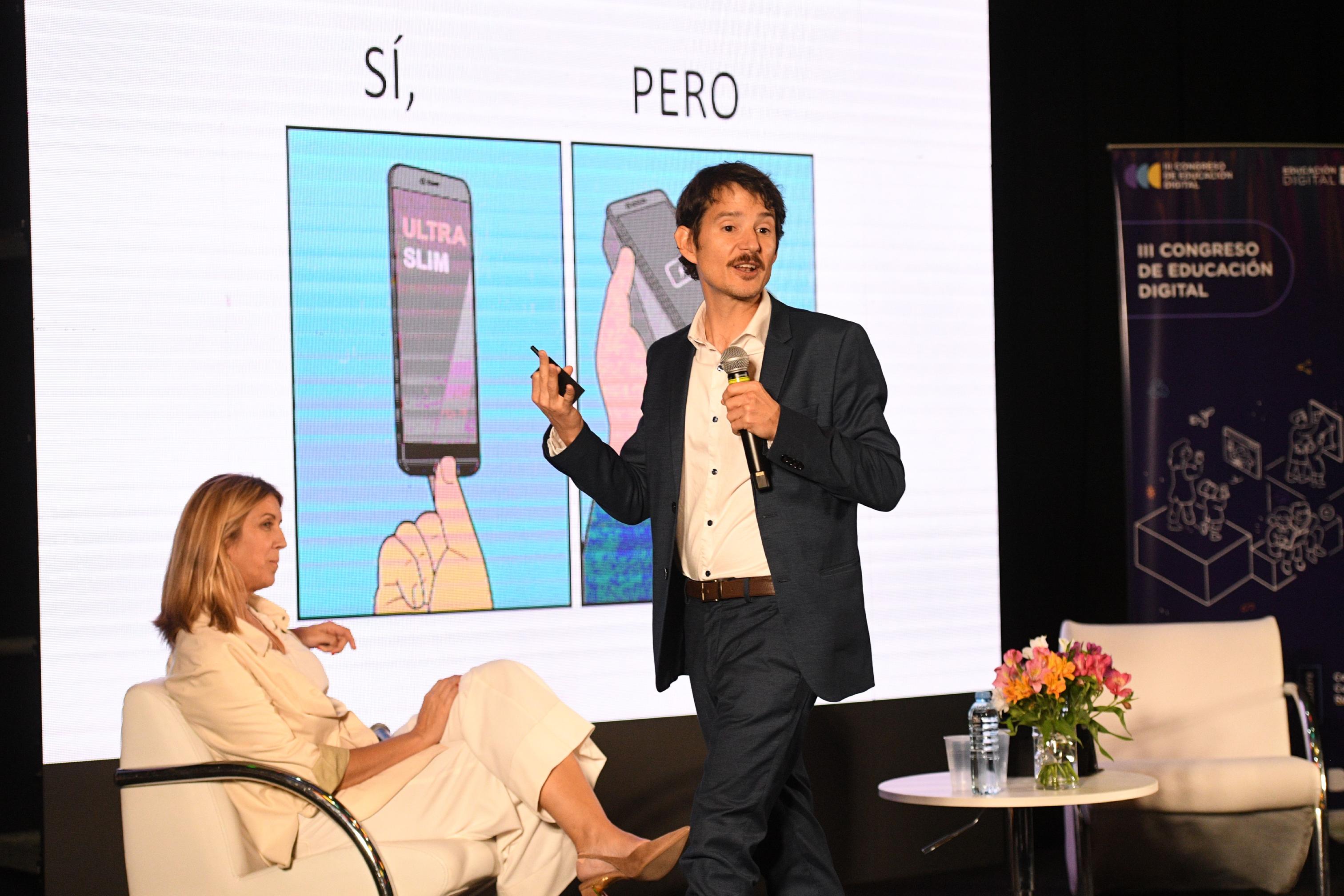 Cristobal presenting